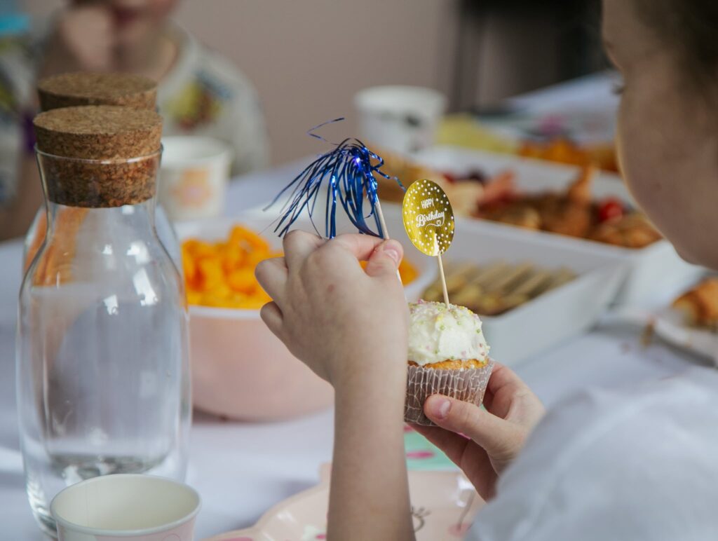 6adbd246-6fb8-404e-bf24-ed65265f8bf6